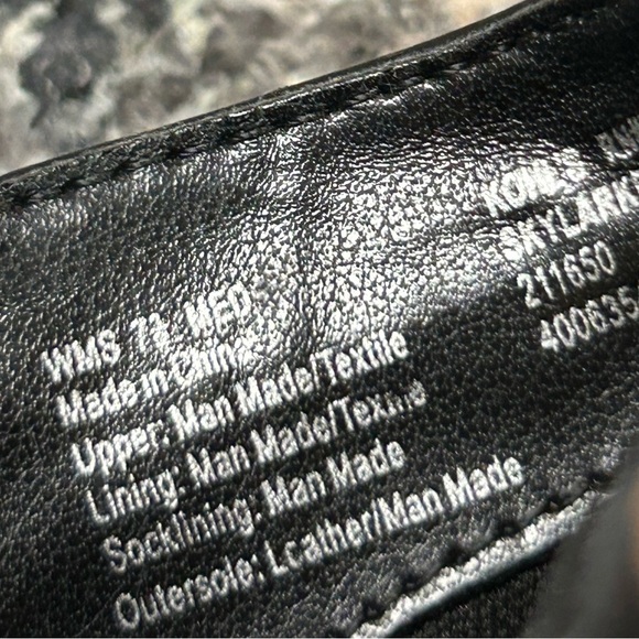 Simply Vera Vera Wang Skylark Women's Ankle Boots size 7.5 - Picture 11 of 11